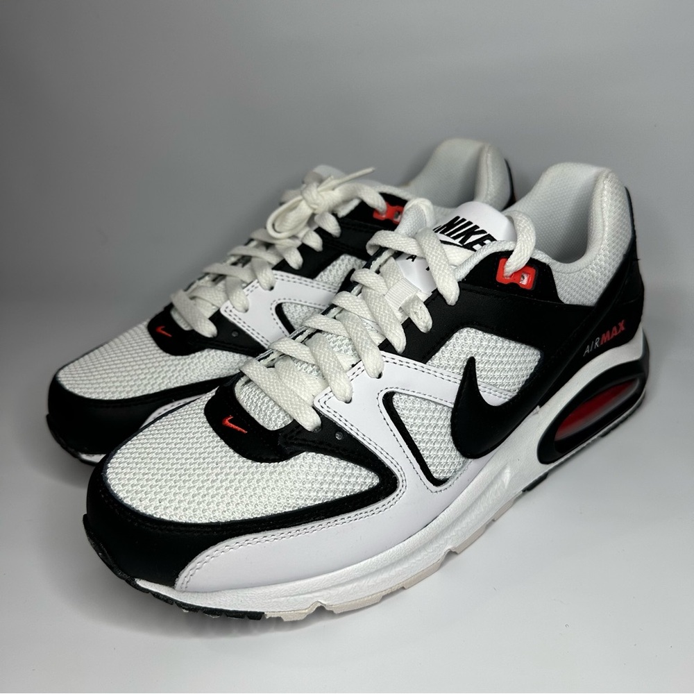 Nike Air Max Men's White and Black Athletic Shoes